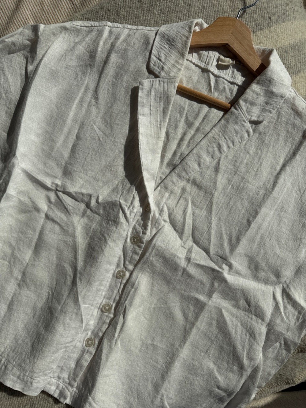 White Linen Short-Sleeve Button Shirt